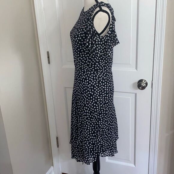 Neiman Marcus asymmetrical polka dot dress size 6 - Picture 4 of 12